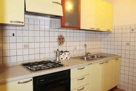 Podere Agnese 2 Con Wi Fi Castagneto Carducci Lägenhet